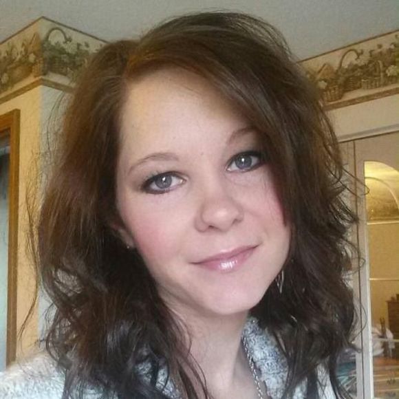 Meet your Posher, Jaylene - Picture 1 of 1